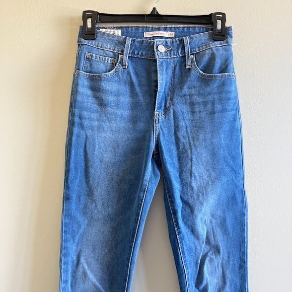 LEVIS 721 HIGH RISE SKINNY WOMEN'S JEANS BLUE WOMENS SIZE 26 W26 L30 PANTS - Picture 2 of 9